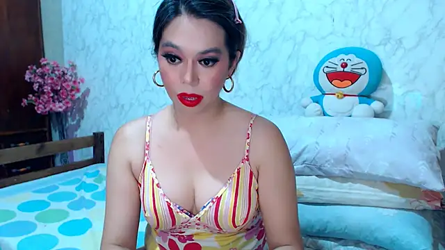 B0rn2Porn Show Webcam