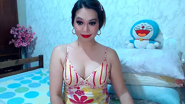 B0rn2Porn 网络视讯表演