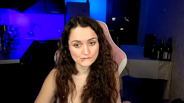 Cerann1 Adlı Modelin Canlı XXX Sohbeti