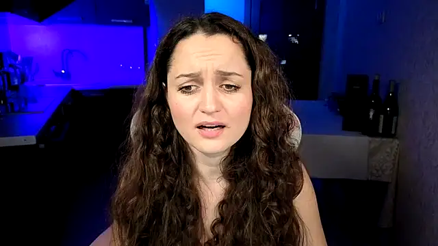 Chat +18 de Cerann1 ao vivo