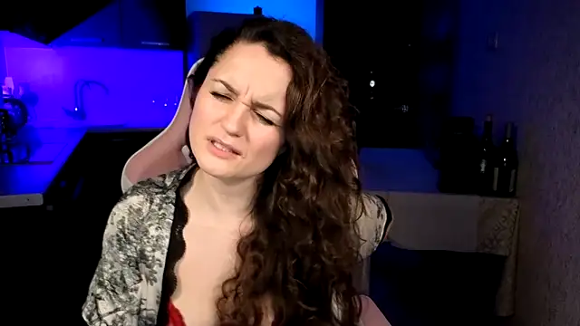 Chat XXX en directo de Cerann1