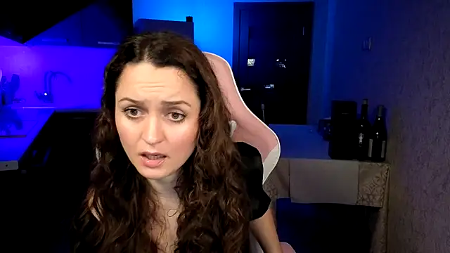 Chat +18 de Cerann1 ao vivo
