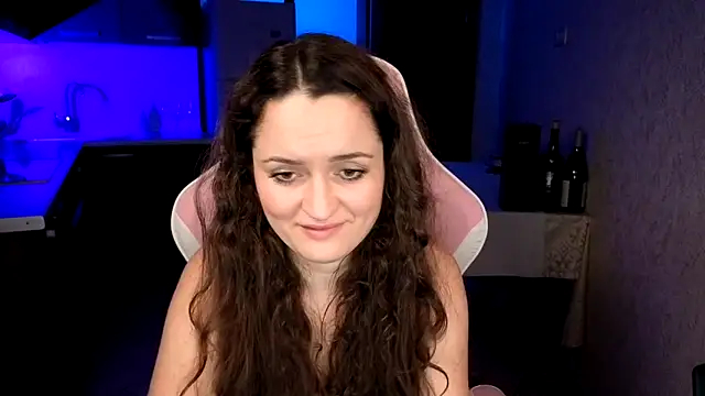 XXX chat uživo modela Cerann1