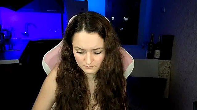 Cerann1 XXX чат на живо