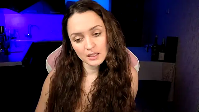 Chat +18 de Cerann1 ao vivo