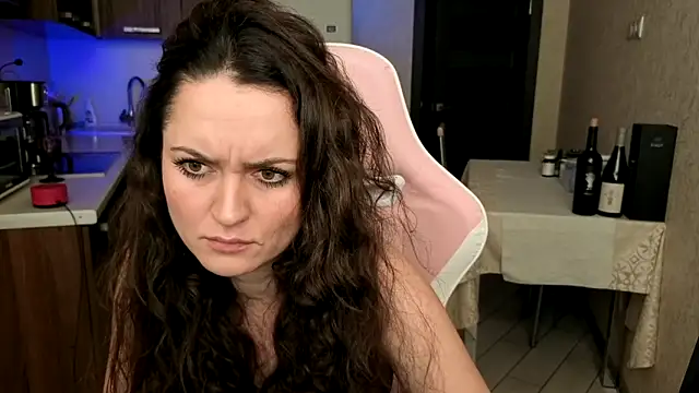 Cerann1's Live XXX Chat