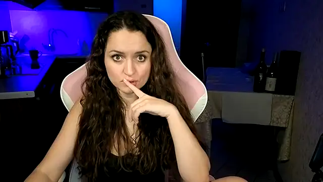 Chatroom XXX en direct de Cerann1