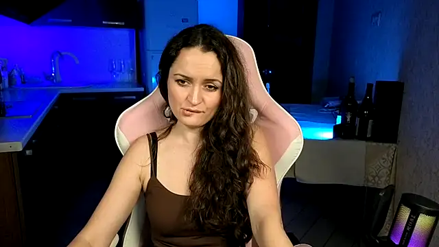 Cerann1 Chat XXX in diretta