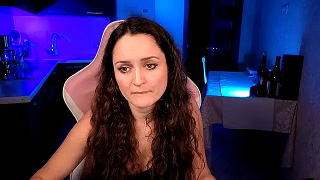 Chatroom XXX en direct de Cerann1