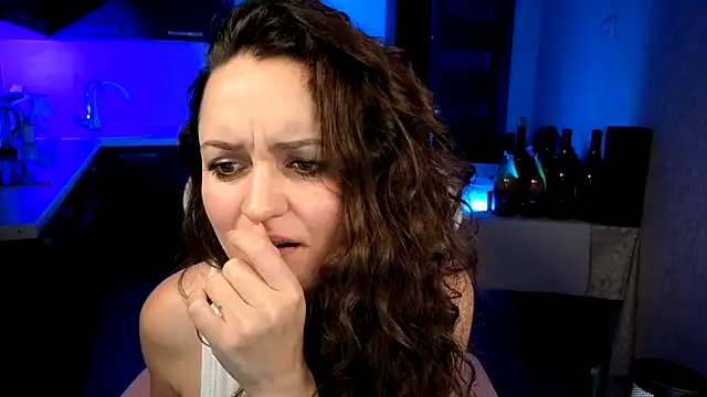 Cerann1 Live XXX-Chat