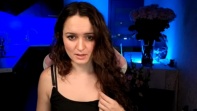 XXX chat uživo modela Cerann1
