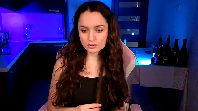 Cerann1 Adlı Modelin Canlı XXX Sohbeti