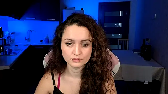 Chat +18 de Cerann1 ao vivo