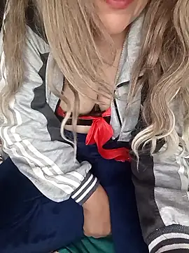 GoldenTimes50's Webcam Show