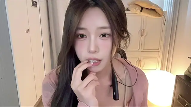 yiyi5588 웹캠 쇼