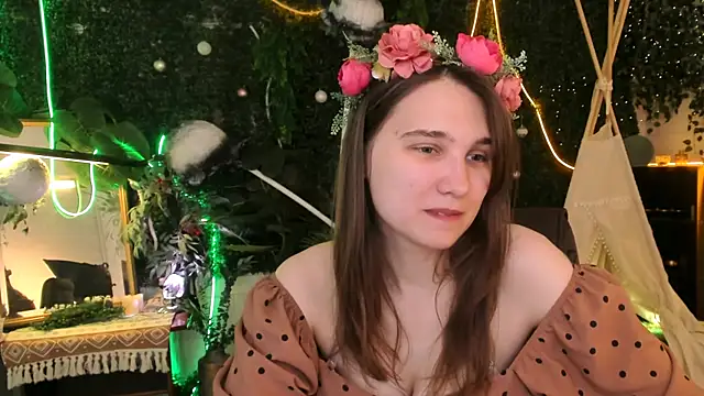 TessaMill Adlı Modelin Canlı XXX Sohbeti