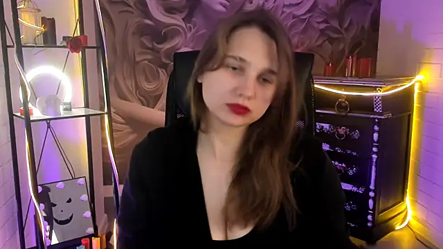 TessaMill – Naživo XXX chat
