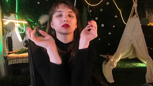 צ'אט XXX בשידור חי של TessaMill