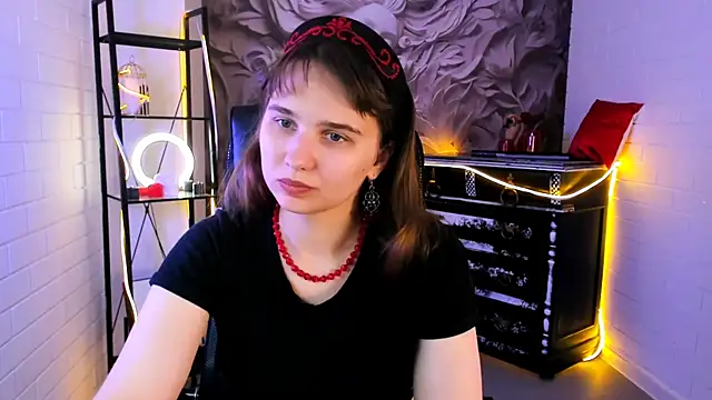 TessaMill 라이브 XXX 채팅