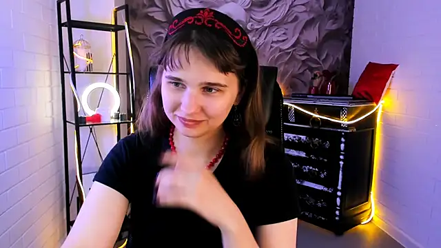 TessaMill Chat XXX live
