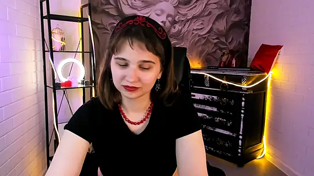 צ'אט XXX בשידור חי של TessaMill