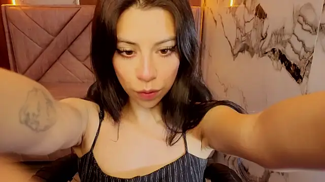 Madison08_ch's Webcam Show