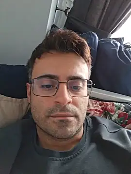 HugeTurkishCock Webcamshow