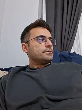 HugeTurkishCockn Webbikameraesitys