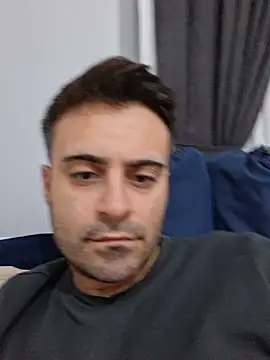HugeTurkishCock Adlı Modelin Web Kamerası Şovu