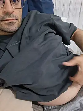 HugeTurkishCock Adlı Modelin Web Kamerası Şovu