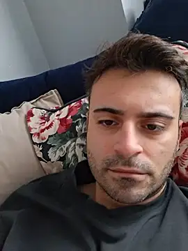 HugeTurkishCock Adlı Modelin Web Kamerası Şovu