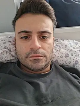 HugeTurkishCock Adlı Modelin Web Kamerası Şovu
