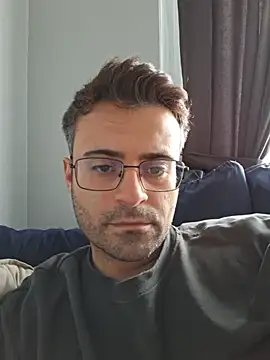 HugeTurkishCockn Webbikameraesitys