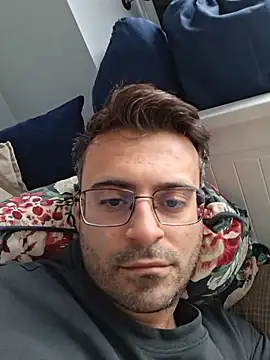 HugeTurkishCock Webcam Show