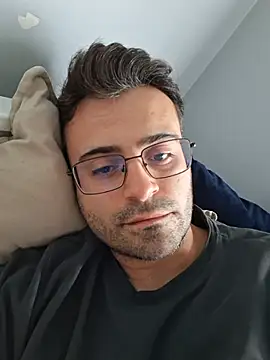 HugeTurkishCock Webcam-Show