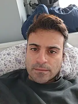 HugeTurkishCock Adlı Modelin Web Kamerası Şovu