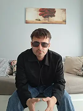 HugeTurkishCock – Kamerová šou