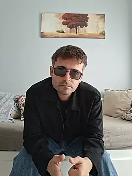 HugeTurkishCock 웹캠 쇼