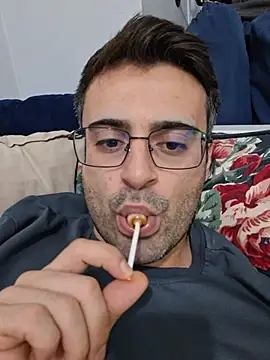 HugeTurkishCock Adlı Modelin Web Kamerası Şovu