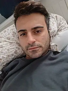 HugeTurkishCock 웹캠 쇼