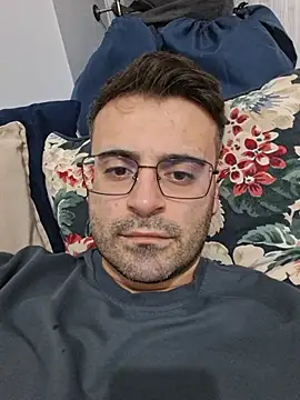 Pertunjukan Kamera Web HugeTurkishCock