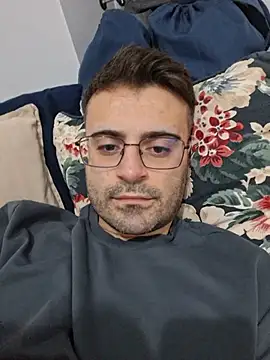 HugeTurkishCock 웹캠 쇼