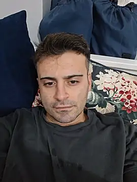 HugeTurkishCock Adlı Modelin Web Kamerası Şovu