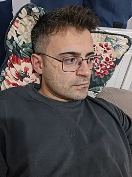 عرض كام HugeTurkishCock