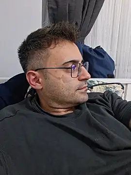 HugeTurkishCock Webcam-Show