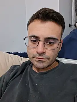 HugeTurkishCock webcam show