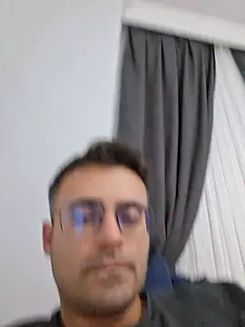HugeTurkishCock 웹캠 쇼