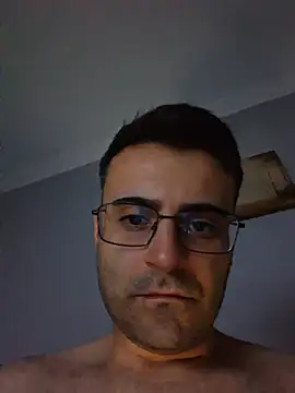 HugeTurkishCock Show Webcam
