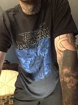 Show Webcam de BlueCollarTattoos