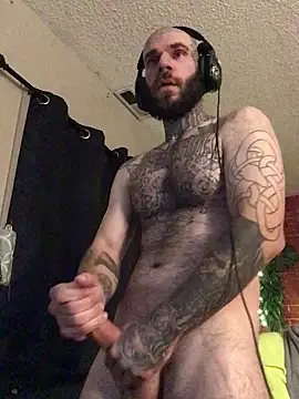 BlueCollarTattoos' Webcam Show